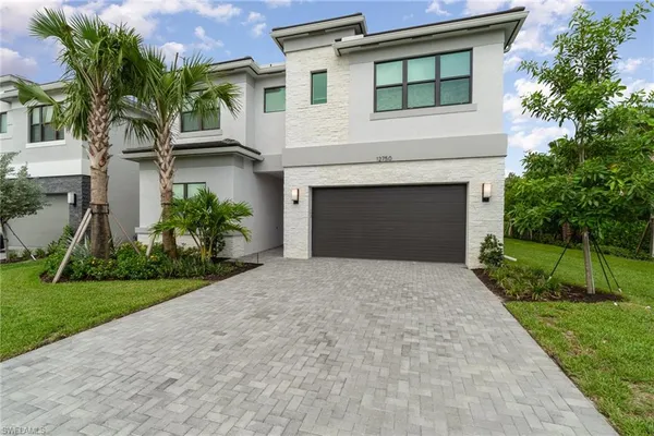 $3,800 | 12750 Woodbury Drive, Estero, FL 33928