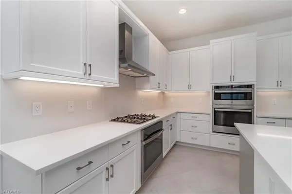 $3,800 | 12750 Woodbury Drive, Estero, FL 33928