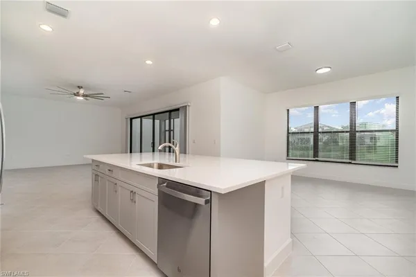 $3,800 | 12750 Woodbury Drive, Estero, FL 33928