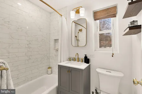 $1,375,000 | 4823 Yuma Street Northwest, Washington, DC 20016