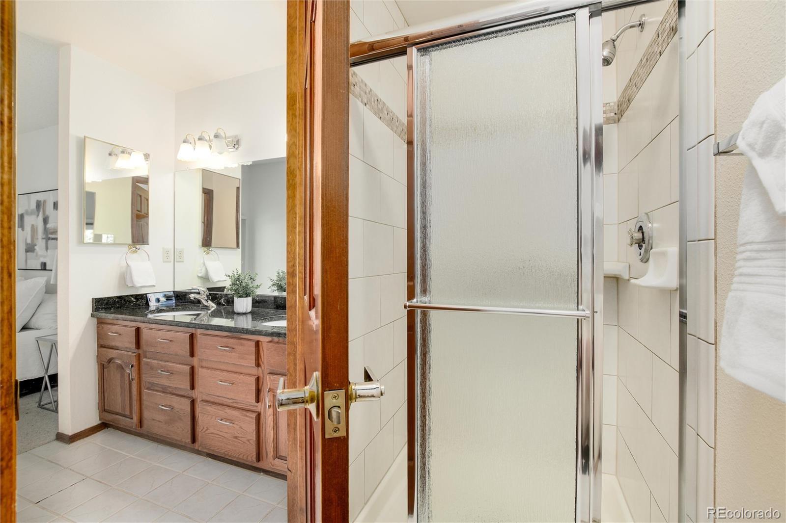 13 Sutherland Court Highlands Ranch, CO 80130 - Photo 20 of 38 Gallery Image 20