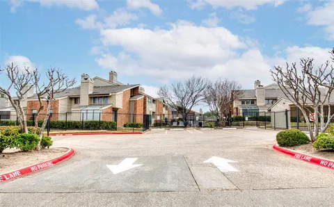 $130,000 | 9600 Royal Lane, Unit 302, Dallas, TX 75243