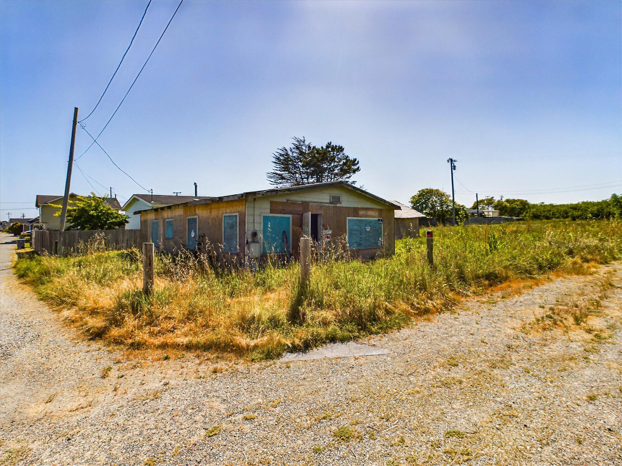 6559 3rd Street Eureka, CA 95503 - Photo 7 of 19