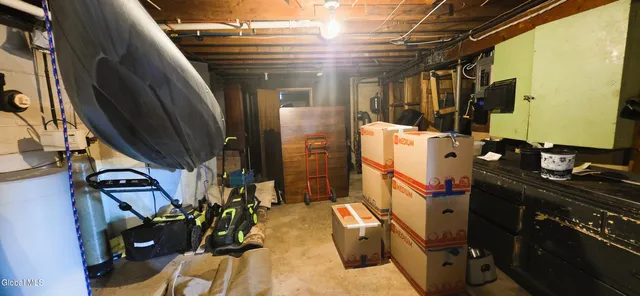 $369,000 | 133 Lakeside Drive, Mayfield, NY 12117