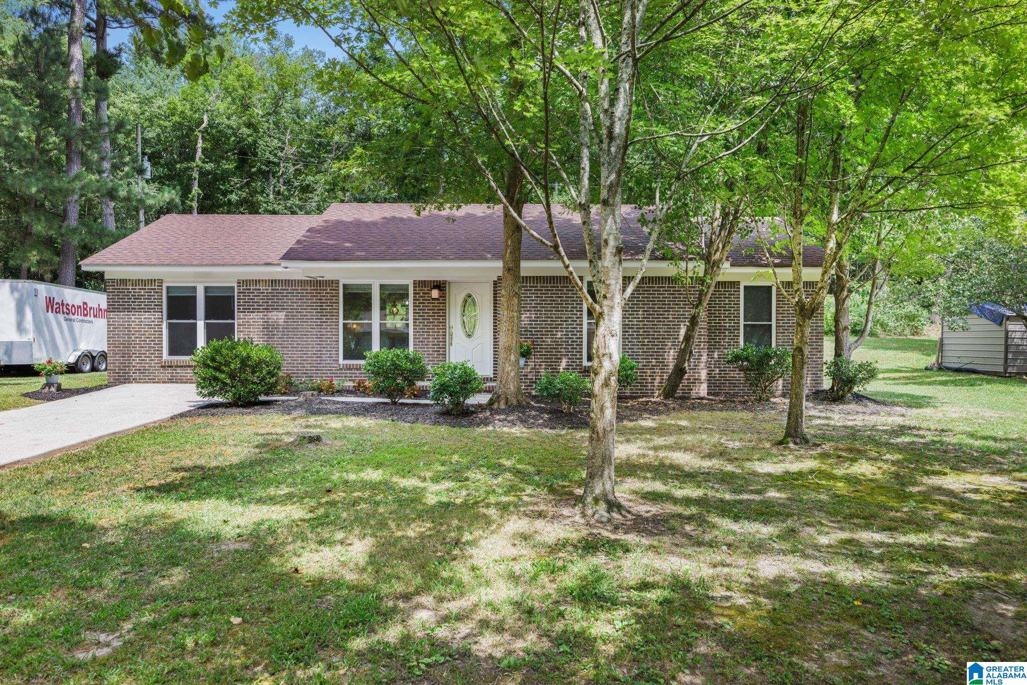 2036 Larry Avenue Southwest Cullman, AL 35055 - Photo 2 of 24