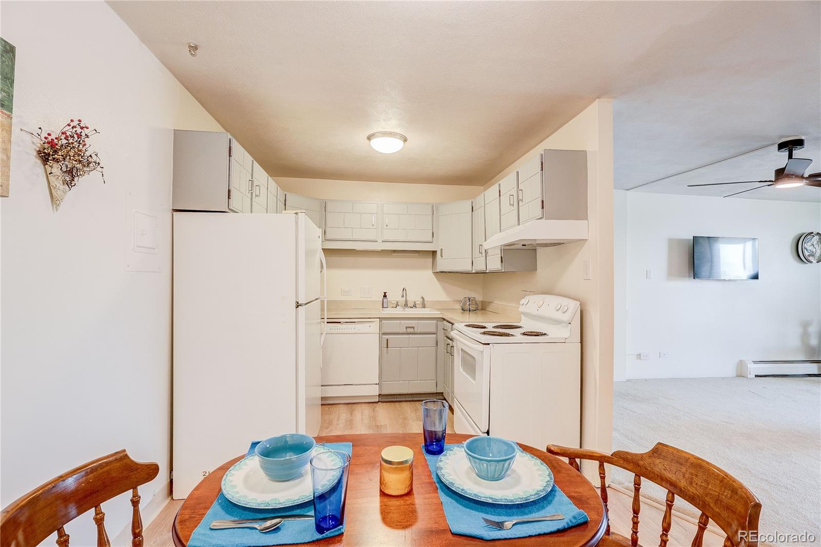 7801 West 35th Avenue, Unit 7 Wheat Ridge, CO 80033 - Photo 5 of 35