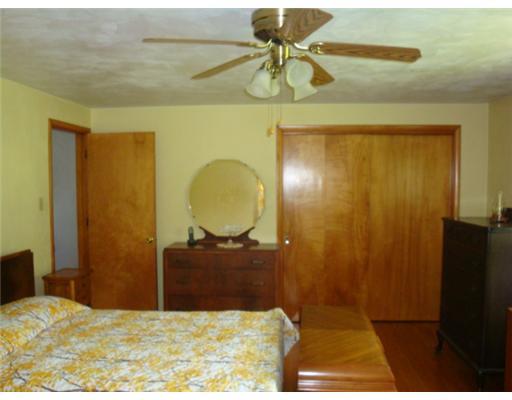 123 Shaffer Road Leechburg, PA 15656 - Photo 14 of 18 Master Bedroom.