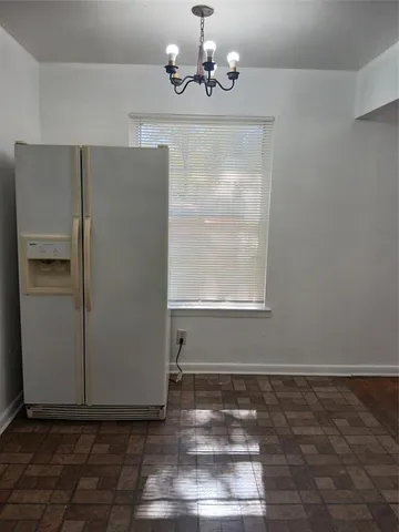 $1,200 | 3019 Avon Street, Unit 3019, Dallas, TX 75211