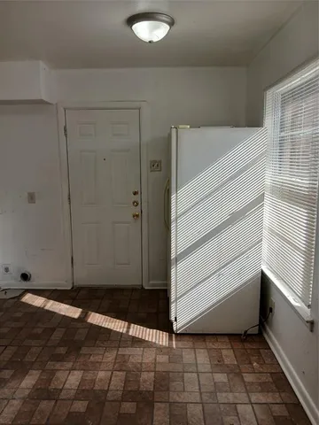 $1,200 | 3019 Avon Street, Unit 3019, Dallas, TX 75211