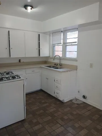 $1,200 | 3019 Avon Street, Unit 3019, Dallas, TX 75211