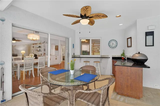 $999,000 | 2248 Prince Lane, Naples, FL 34112