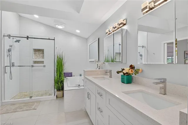 $999,000 | 2248 Prince Lane, Naples, FL 34112