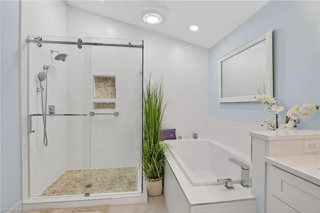 $999,000 | 2248 Prince Lane, Naples, FL 34112