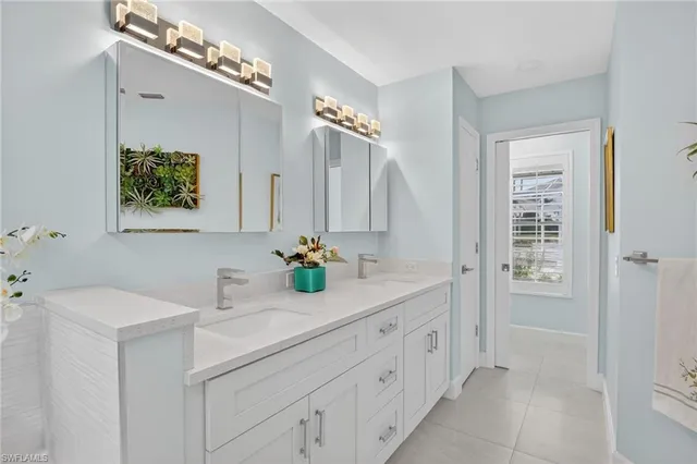 $999,000 | 2248 Prince Lane, Naples, FL 34112