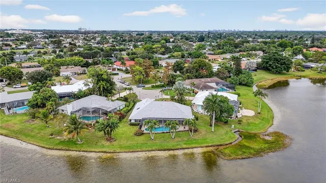 $999,000 | 2248 Prince Lane, Naples, FL 34112