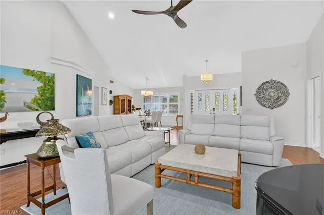 $999,000 | 2248 Prince Lane, Naples, FL 34112