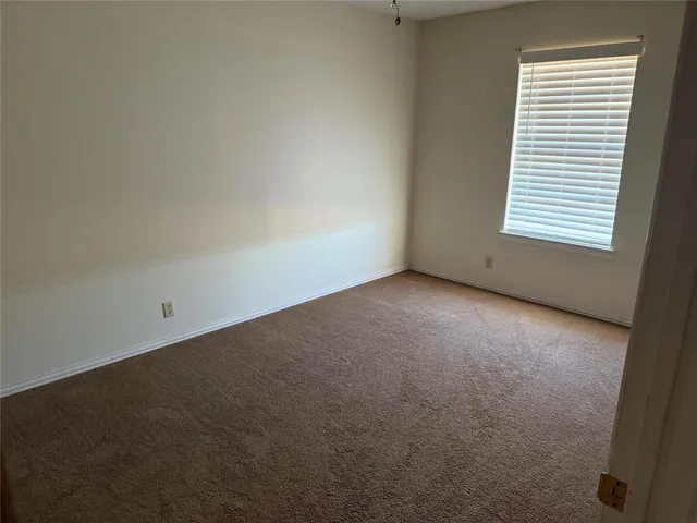 $2,500 | 3048 State Highway 171, Cleburne, TX 76031