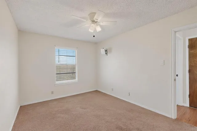 $2,500 | 3048 State Highway 171, Cleburne, TX 76031