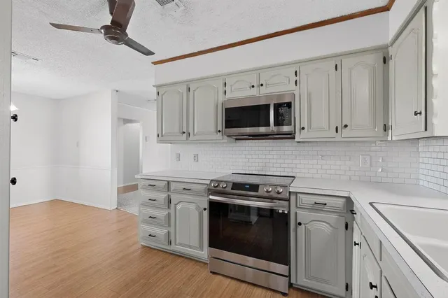 $2,500 | 3048 State Highway 171, Cleburne, TX 76031