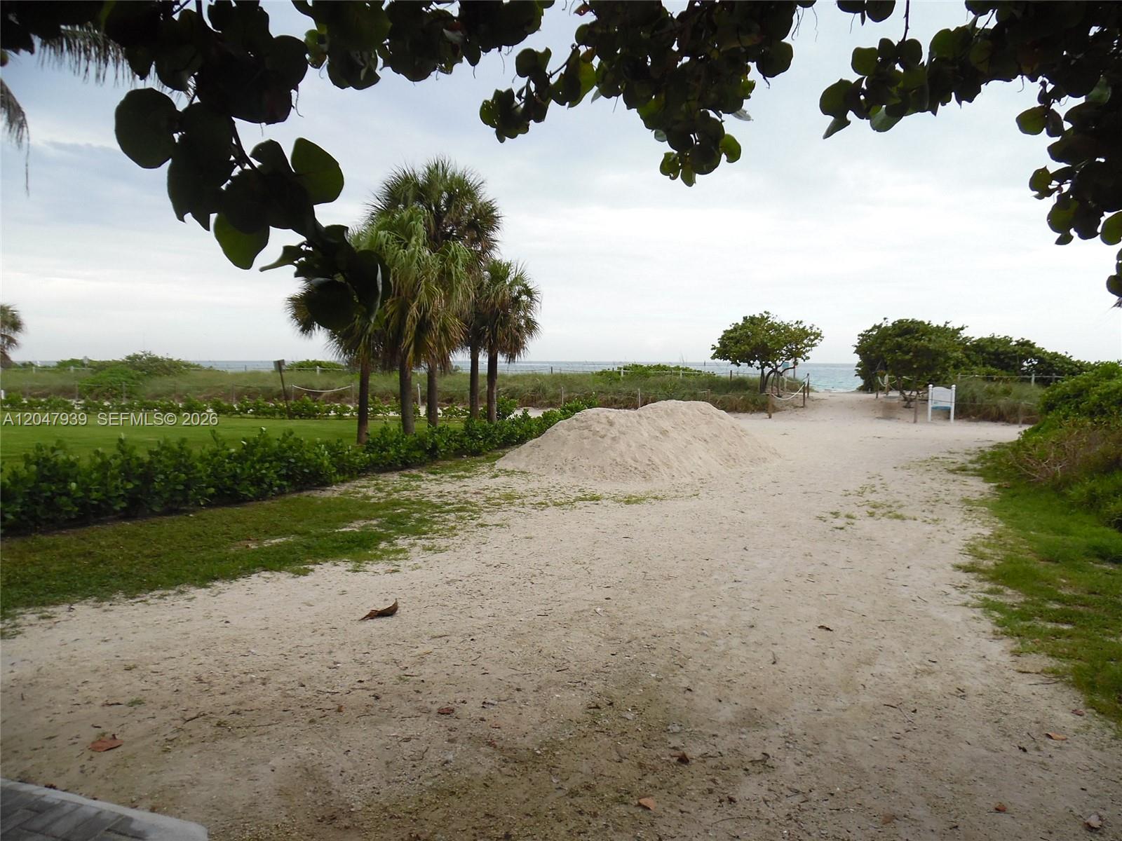 8911 Collins Avenue, Unit 1102 Surfside, FL 33154 - Photo 33 of 37