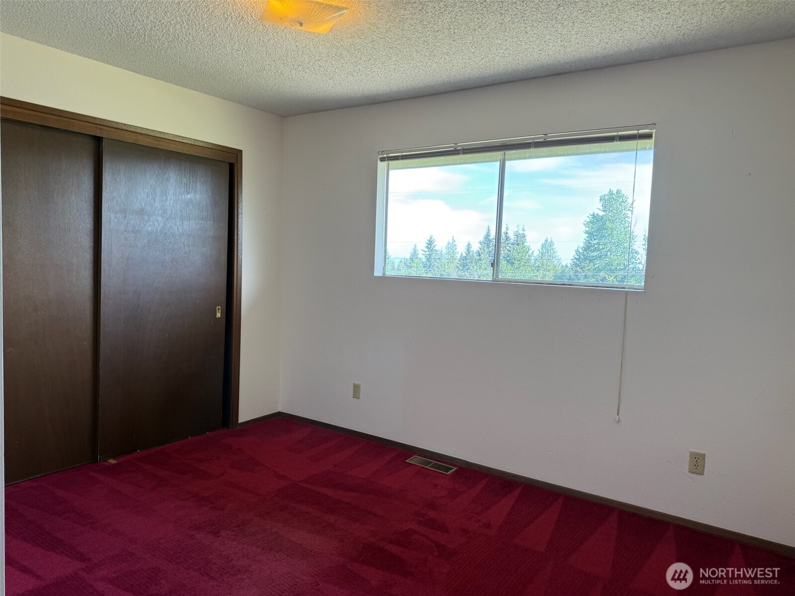 46 Cliff Robinson Lane Sequim, WA 98382 - Photo 18 of 39