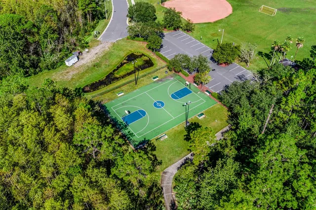 a view of a tennis court