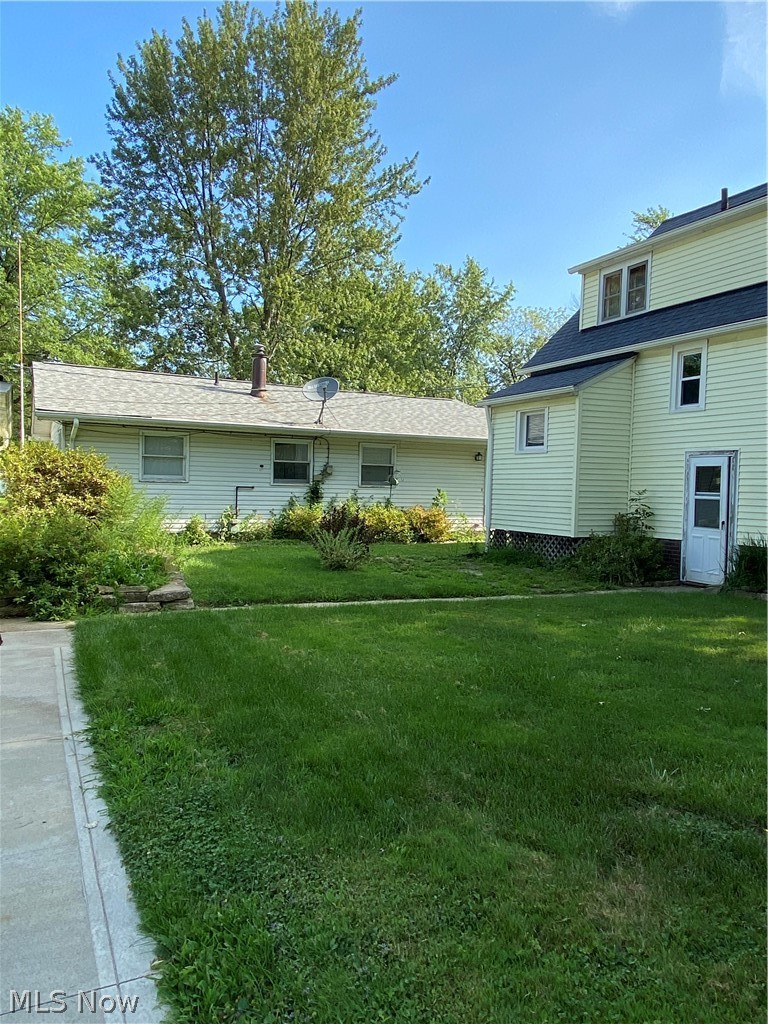 4824 Wake Robin Road Mentor, OH 44060 - Photo 4 of 16