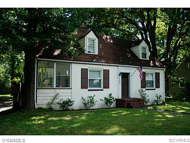 1027 Boroughbridge Road Richmond, VA 23225 - Photo 1 of 24 Gallery Image 1
