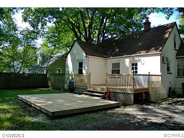 1027 Boroughbridge Road Richmond, VA 23225 - Photo 3 of 24 Gallery Image 3