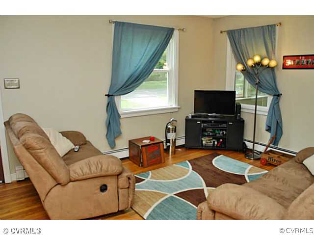 1027 Boroughbridge Road Richmond, VA 23225 - Photo 10 of 24 Gallery Image 10