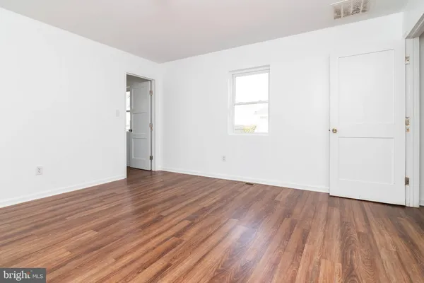 $350,000 | 235 West 10th Street, Laurel, DE 19956