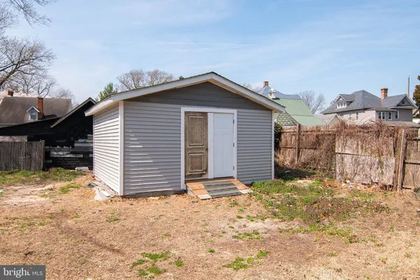 $350,000 | 235 West 10th Street, Laurel, DE 19956