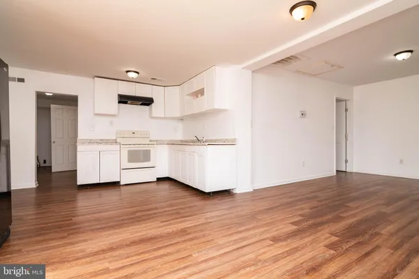 $350,000 | 235 West 10th Street, Laurel, DE 19956