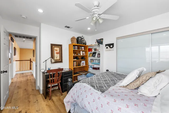 $569,999 | 5522 Lighthouse Lane, Palmdale, CA 93552