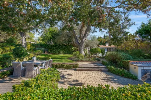 $2,400,000 | 420 Paseo Del Descanso, Santa Barbara, CA 93105
