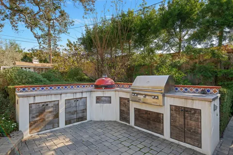 $2,400,000 | 420 Paseo Del Descanso, Santa Barbara, CA 93105