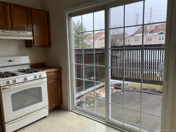 $370,000 | 2203 Whispering Hills Drive, Chester, NY 10918