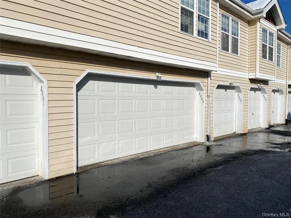 $370,000 | 2203 Whispering Hills Drive, Chester, NY 10918