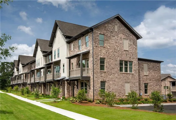 $1,762 | 1545 Whitemarsh Road, Unit A2, Kennesaw, GA 30152
