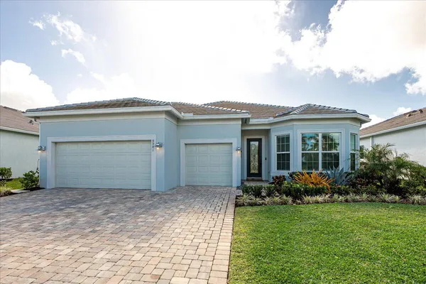 $695,000 | 9941 Southwest Legacy Drive, Stuart, FL 34997