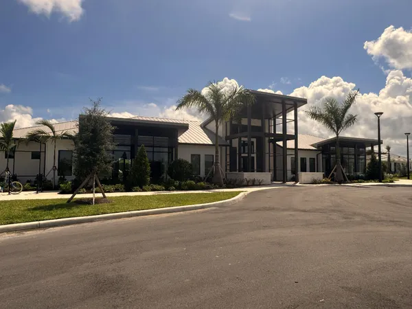 $695,000 | 9941 Southwest Legacy Drive, Stuart, FL 34997
