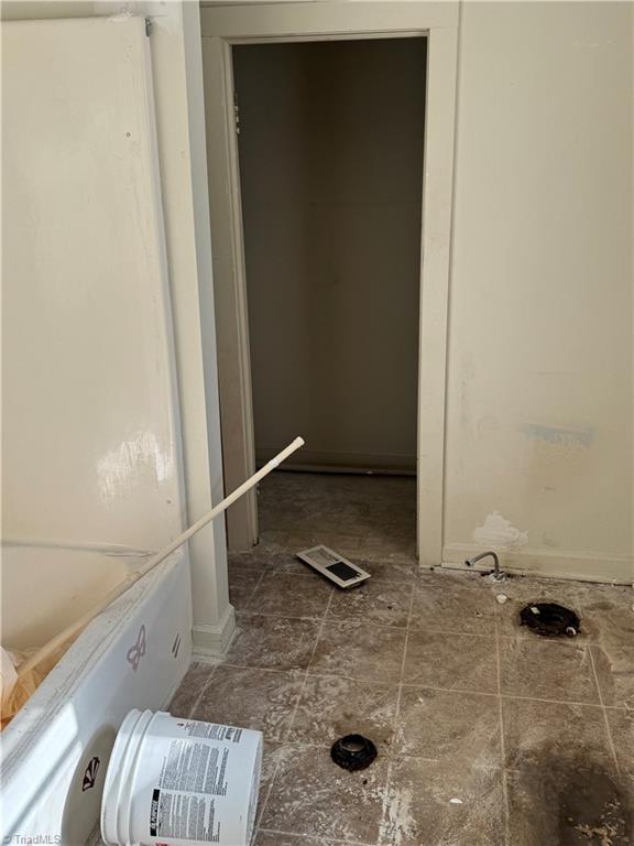 409 Lindsey Street Reidsville, NC 27320 - Photo 12 of 35