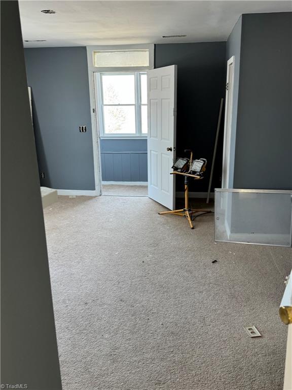 409 Lindsey Street Reidsville, NC 27320 - Photo 16 of 35