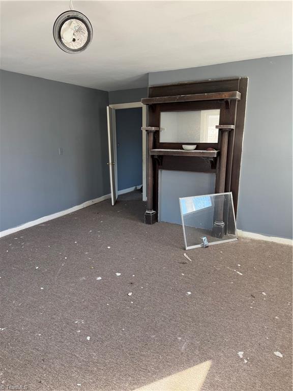 409 Lindsey Street Reidsville, NC 27320 - Photo 4 of 35