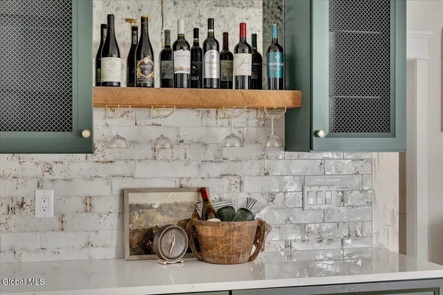 $995,000 | 6 Essie Lane, Troy, NY 12180