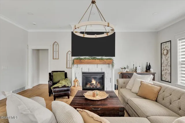 $995,000 | 6 Essie Lane, Troy, NY 12180