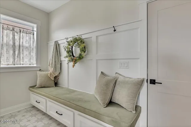 $995,000 | 6 Essie Lane, Troy, NY 12180