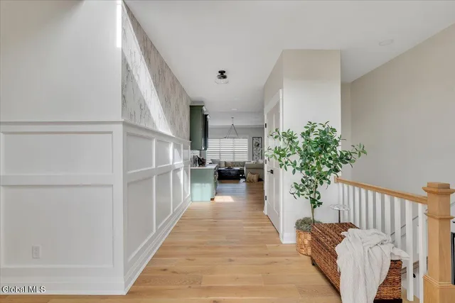 $995,000 | 6 Essie Lane, Troy, NY 12180