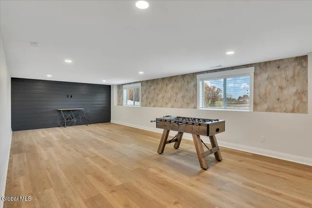 $995,000 | 6 Essie Lane, Troy, NY 12180