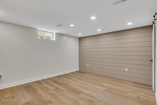 $995,000 | 6 Essie Lane, Troy, NY 12180